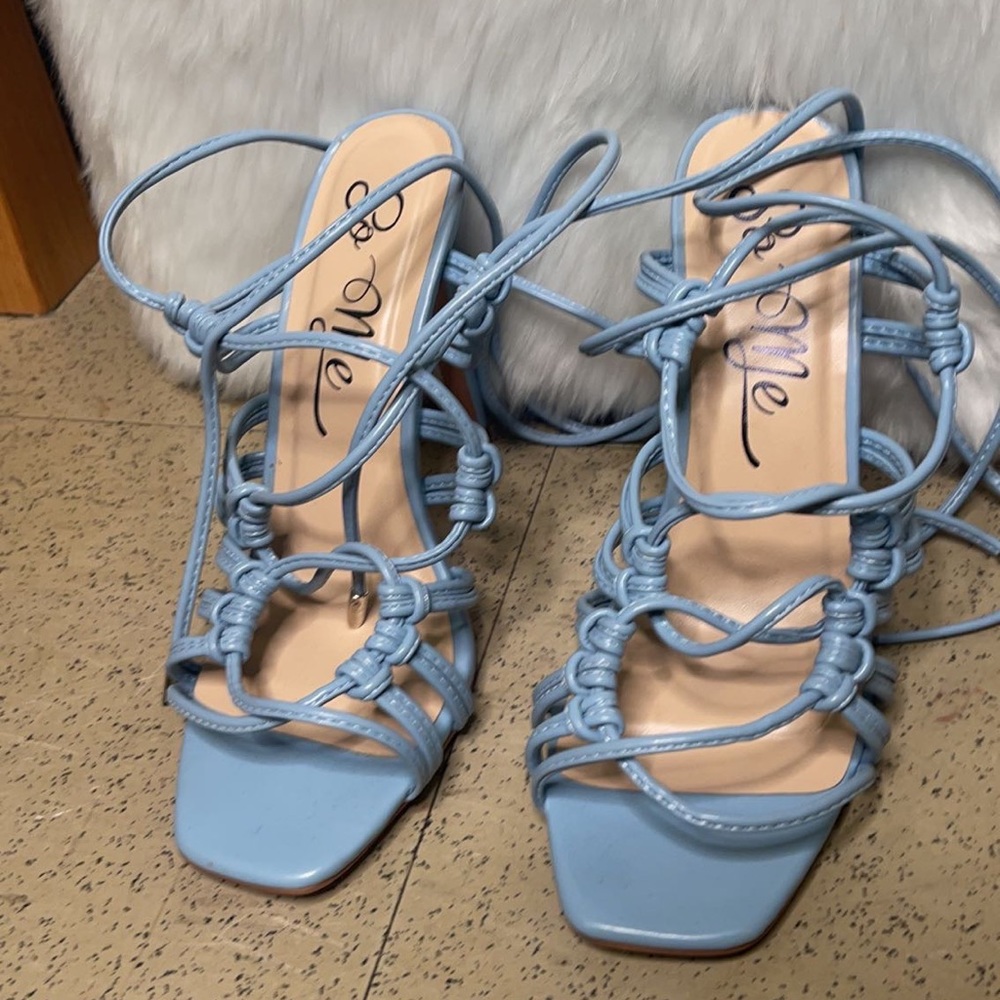 So me heels